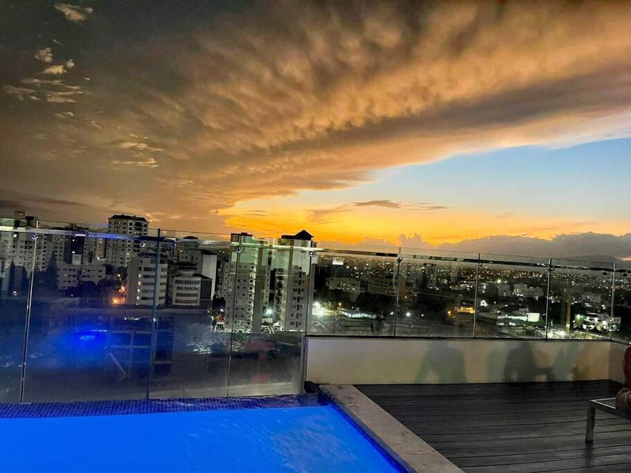 Suites Room Soha II سانتياغو دي لوس كاباليروس المظهر الخارجي الصورة