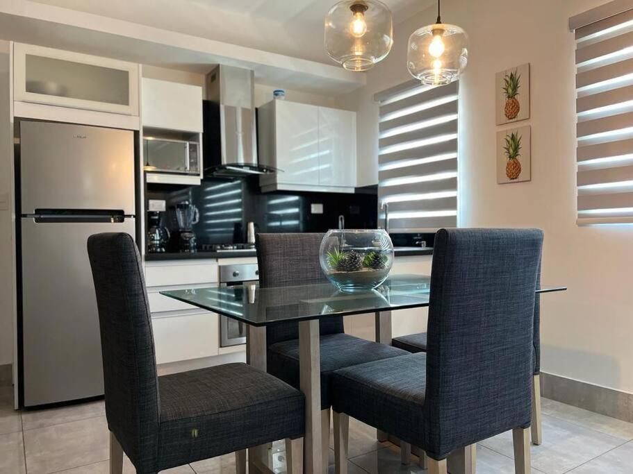 Suites Room Soha II سانتياغو دي لوس كاباليروس المظهر الخارجي الصورة